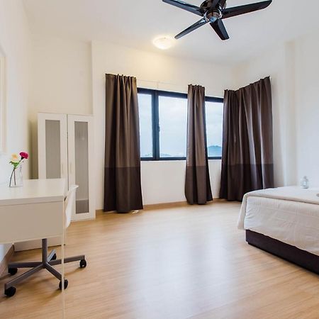 Cozy Homestay With Wifi @Encorp Strand Mall @Alpha Ivf Petaling Jaya Exterior foto